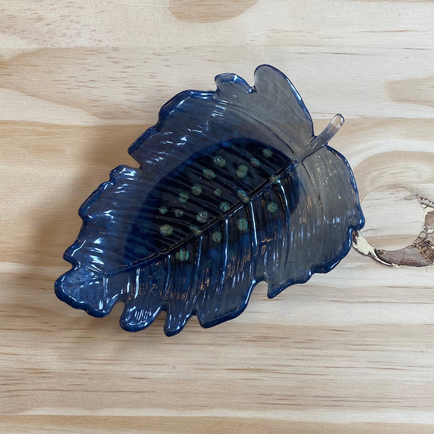 Small Leaf Trinket Tray