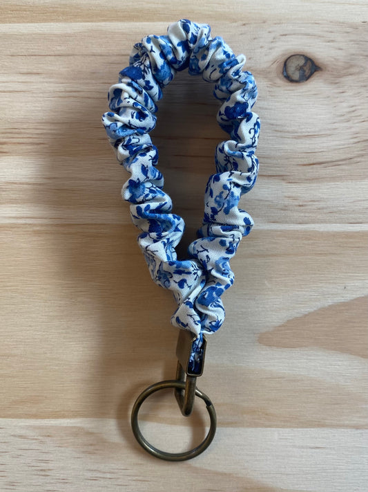 White and Blue Floral Wristlet